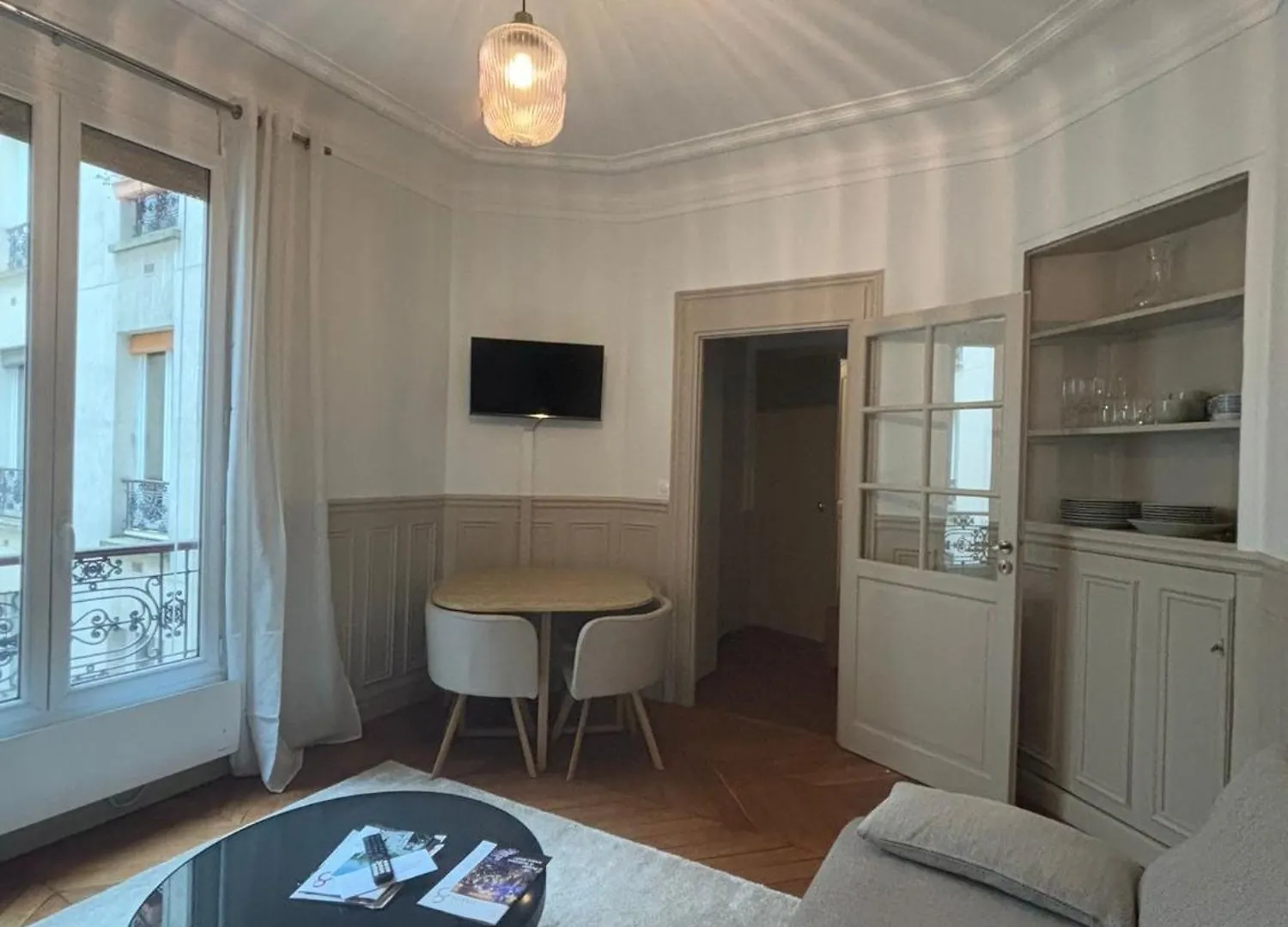 Appartement Elegant Et Spacieux Dans Le 8Eme París Apartamento